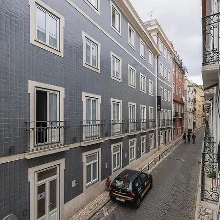 Condessa I By Innkeeper-2